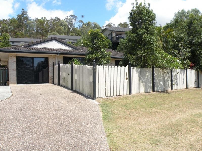 2/22 Paddington, Carrara QLD 4211