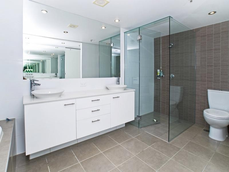 1403/33 TE Peters Drv, Broadbeach QLD 4218