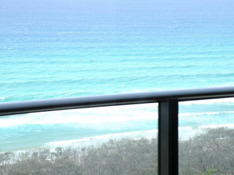 1905/4 ORACLE Charles Ave, Broadbeach QLD 4218