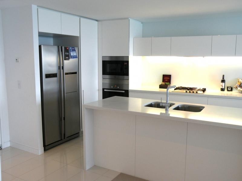 1905/4 ORACLE Charles Ave, Broadbeach QLD 4218