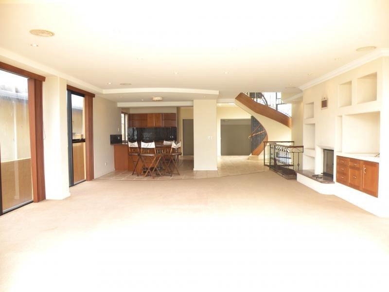 67 Hedges Avenue, Mermaid Beach QLD 4218