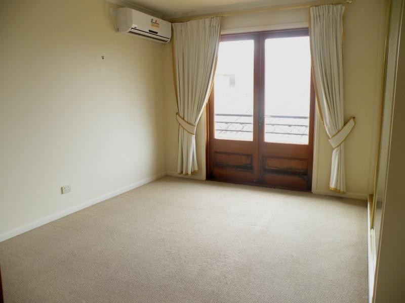 67 Hedges Avenue, Mermaid Beach QLD 4218