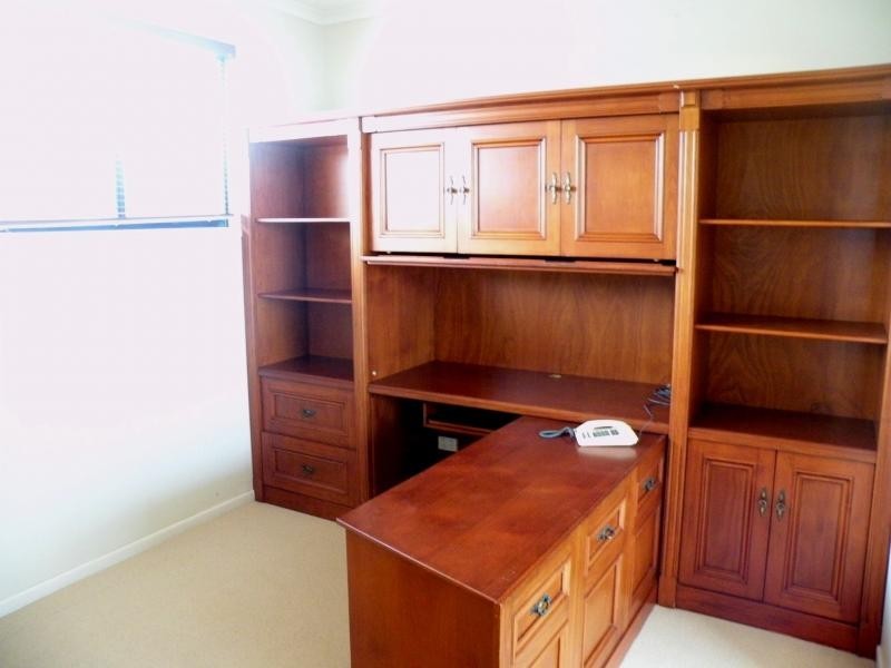 67 Hedges Avenue, Mermaid Beach QLD 4218