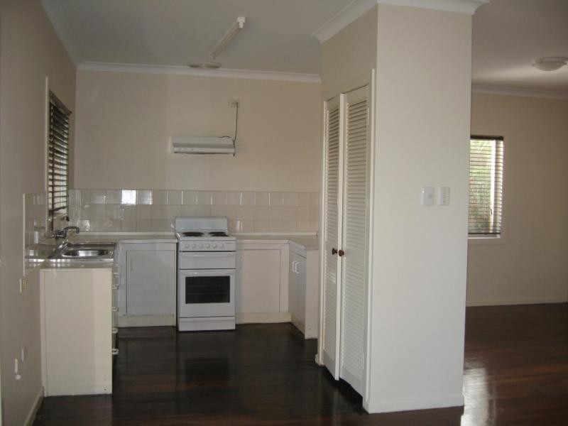 3/33 Breaker St, Main Beach QLD 4217