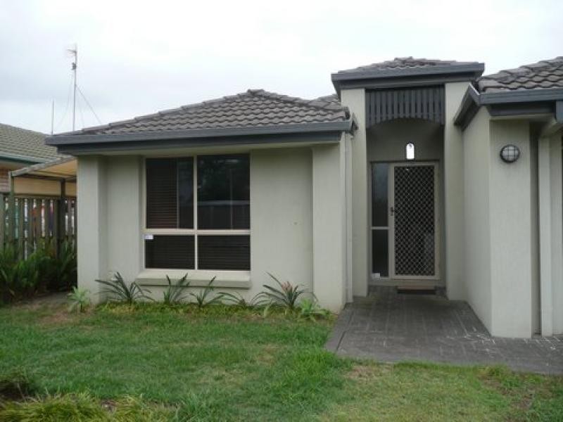 25 Lefroy Dve, Coombabah QLD 4216