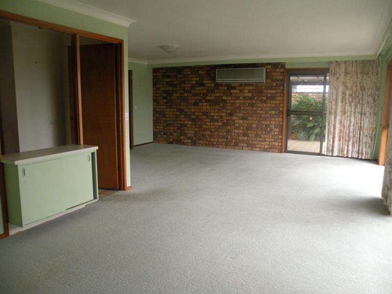 49 Blair Athol Crescent, Sorrento QLD 4217