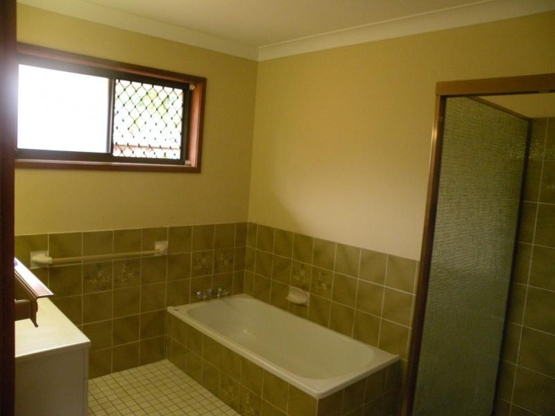 49 Blair Athol Crescent, Sorrento QLD 4217