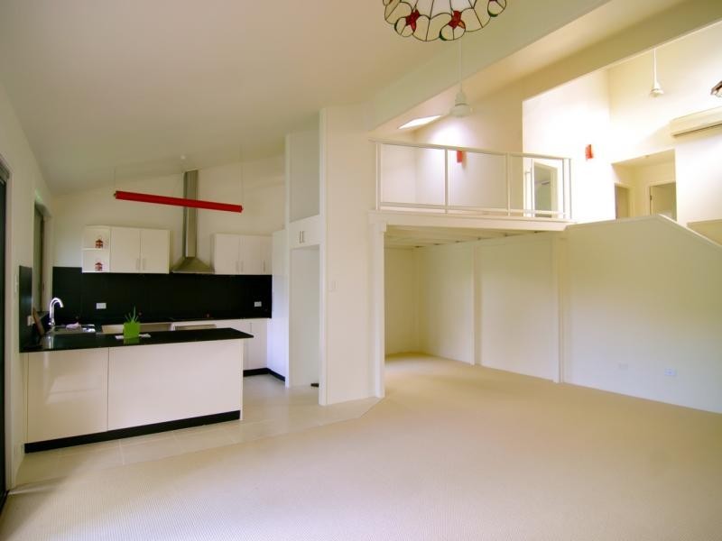 1/9 Freyburg Street, Sorrento QLD 4217