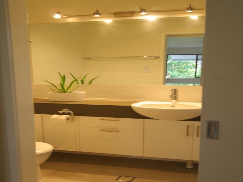 1/9 Freyburg Street, Sorrento QLD 4217