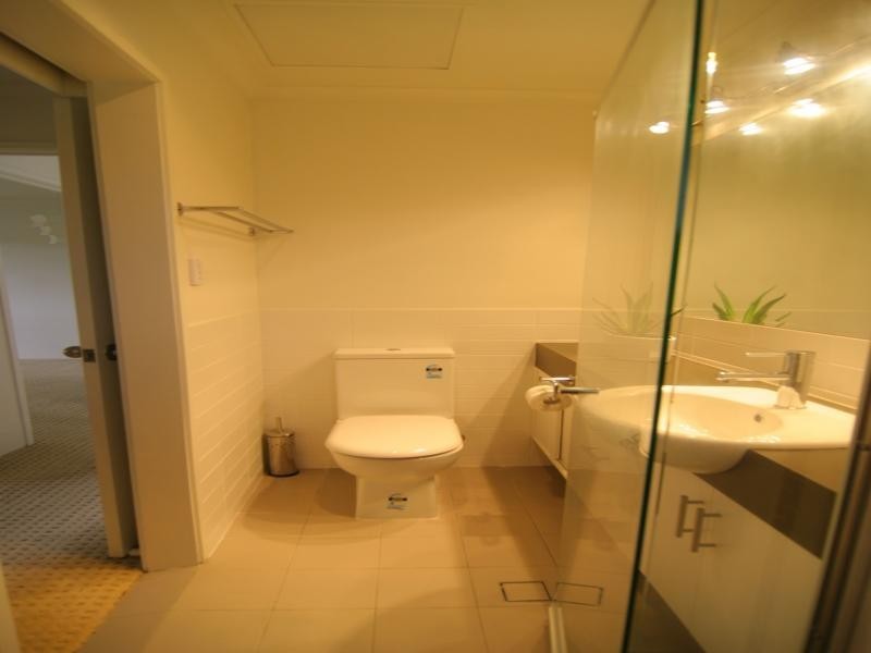 1/9 Freyburg Street, Sorrento QLD 4217