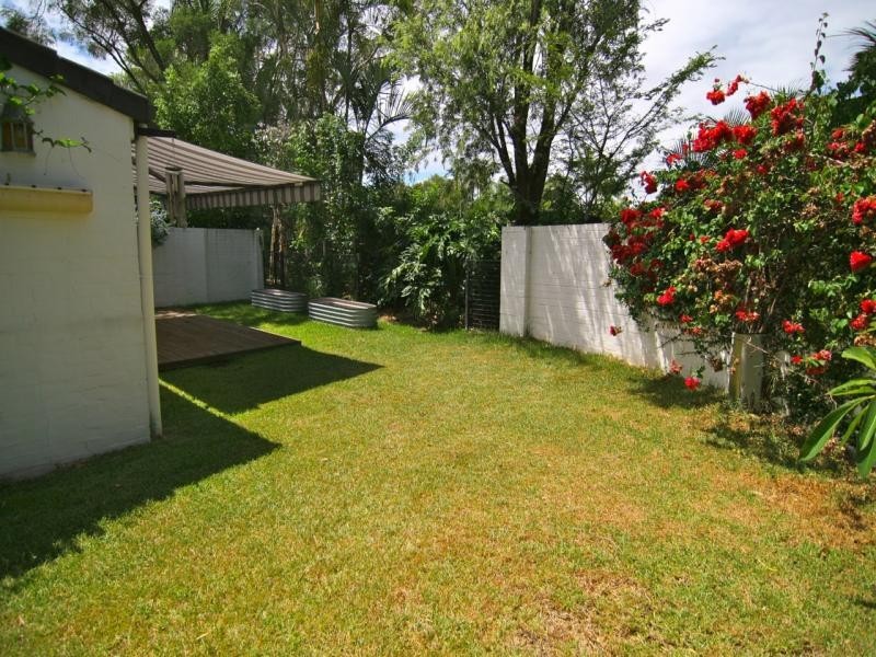 1/9 Freyburg Street, Sorrento QLD 4217