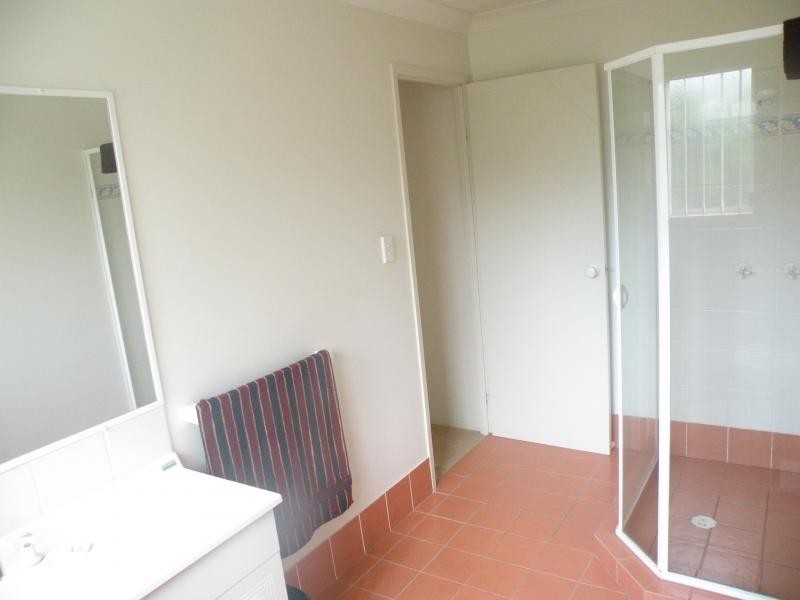 2/21 Central Street, Labrador QLD 4215