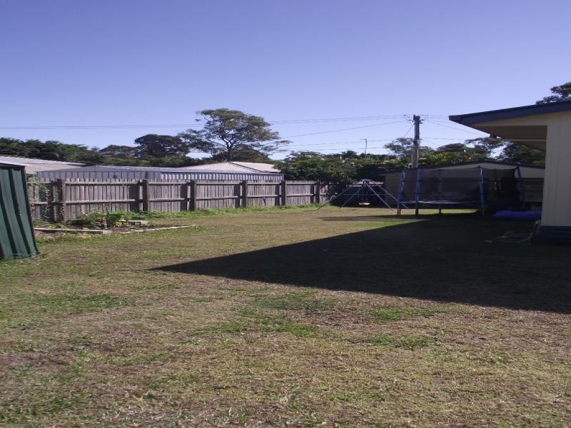 4B Viburnum St, Varsity Lakes QLD 4227