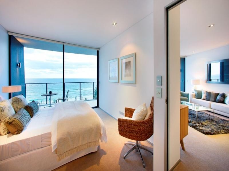 2102/Ambience The Esplanade, Burleigh Heads QLD 4220