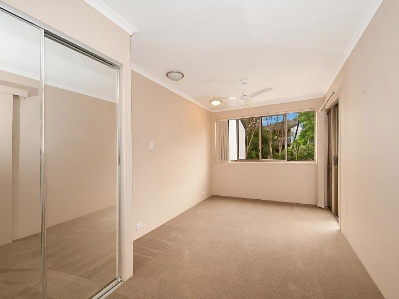 9/7 Campbell Street, Sorrento QLD 4217