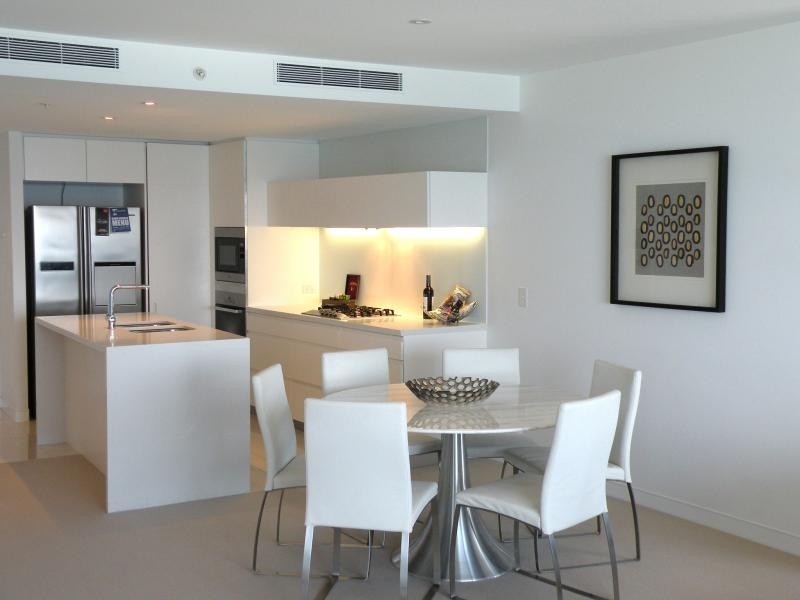 1905/4 Charles Avenue, Broadbeach QLD 4218