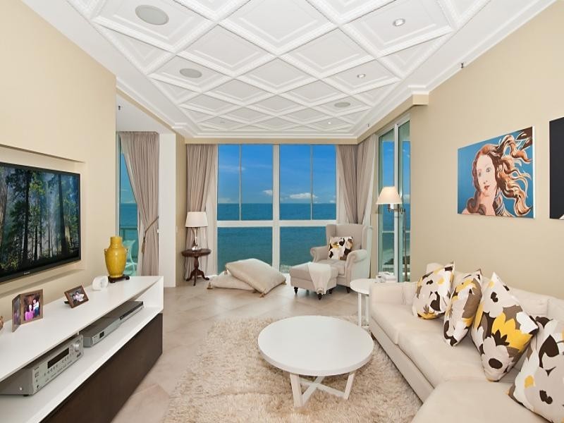 122/177 Old Burleigh Road, Broadbeach QLD 4218