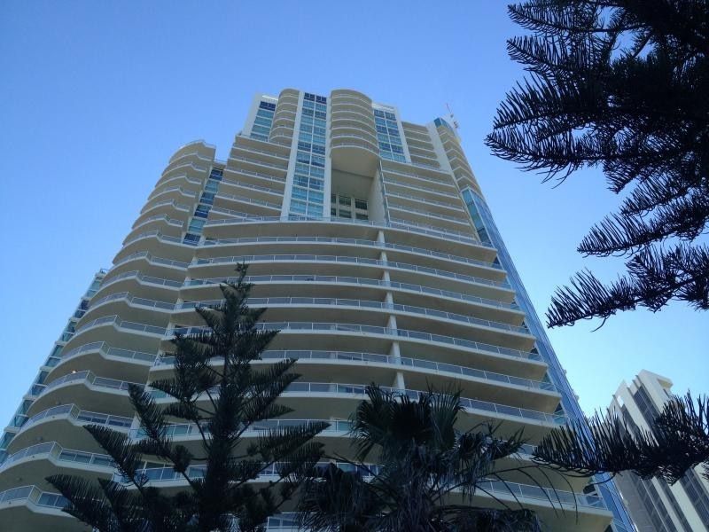 122/177 Old Burleigh Road, Broadbeach QLD 4218