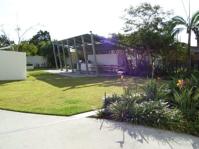 Apt/230 Marine Parade, Labrador QLD 4215