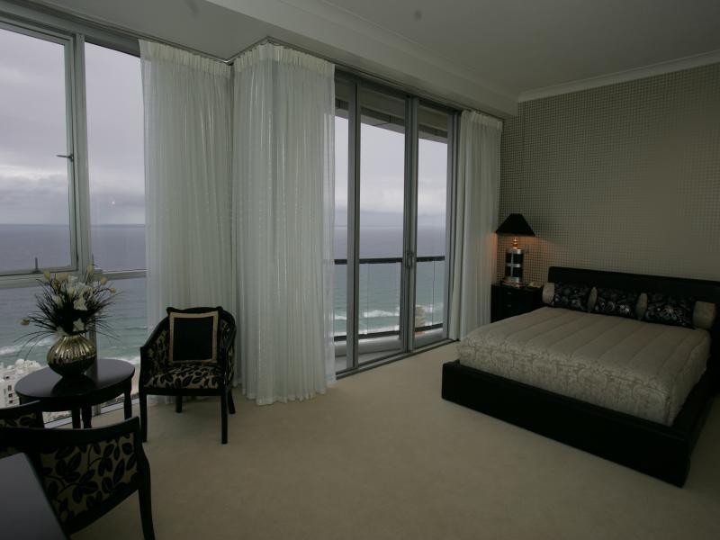 2451/23 Ferny Avenue, Surfers Paradise QLD 4217