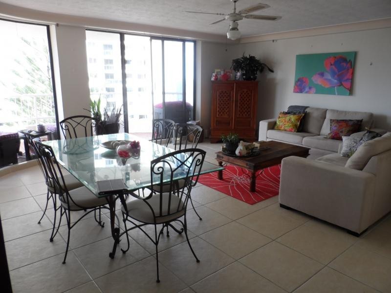 38/87 Old Burleigh Road, Broadbeach QLD 4218