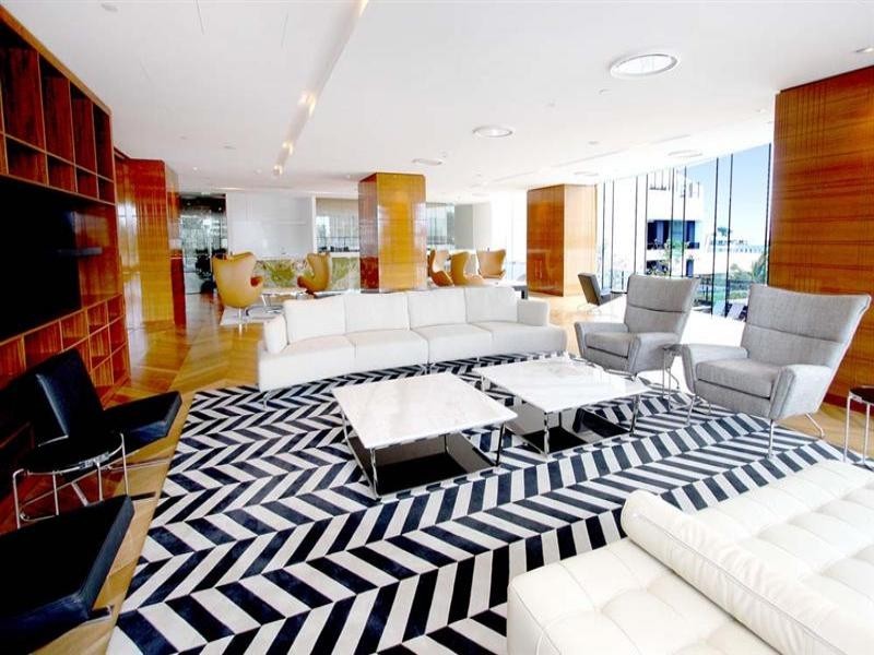 11007/4 Charles Avenue, Broadbeach QLD 4218