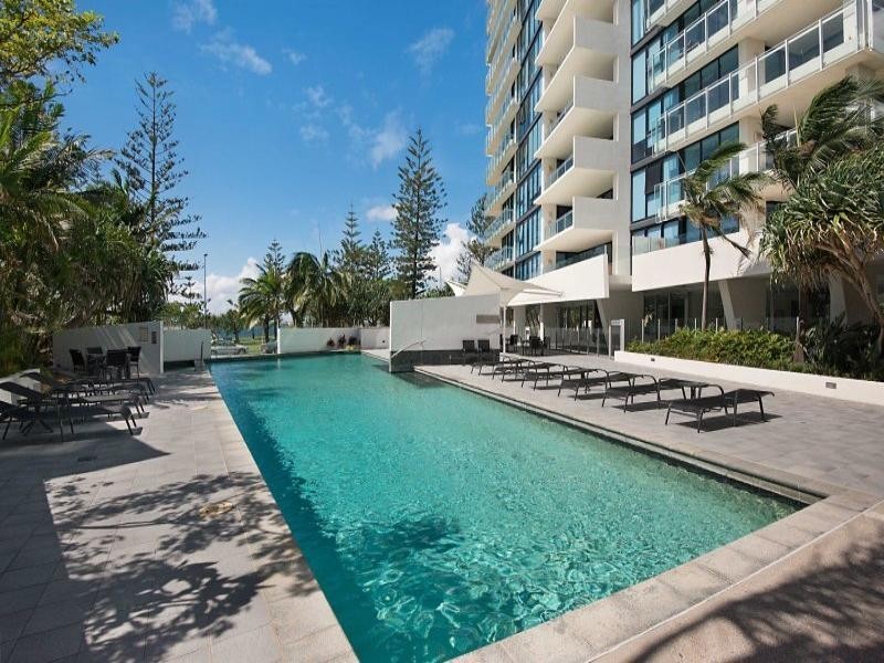 1001/230  Marine, Labrador QLD 4215