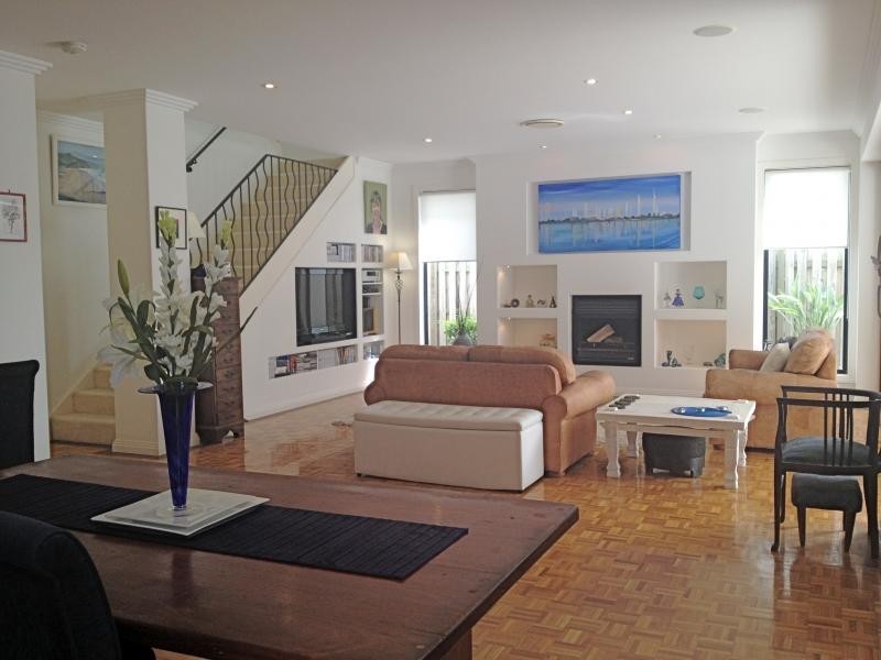 1/41 Seagull, Mermaid Beach QLD 4218