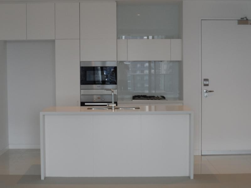 1708/1 Oracle Boulevard, Broadbeach QLD 4218