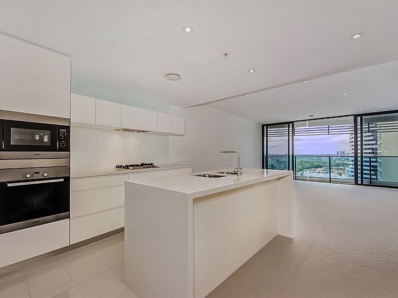 22003/4 Charles Ave, Broadbeach QLD 4218