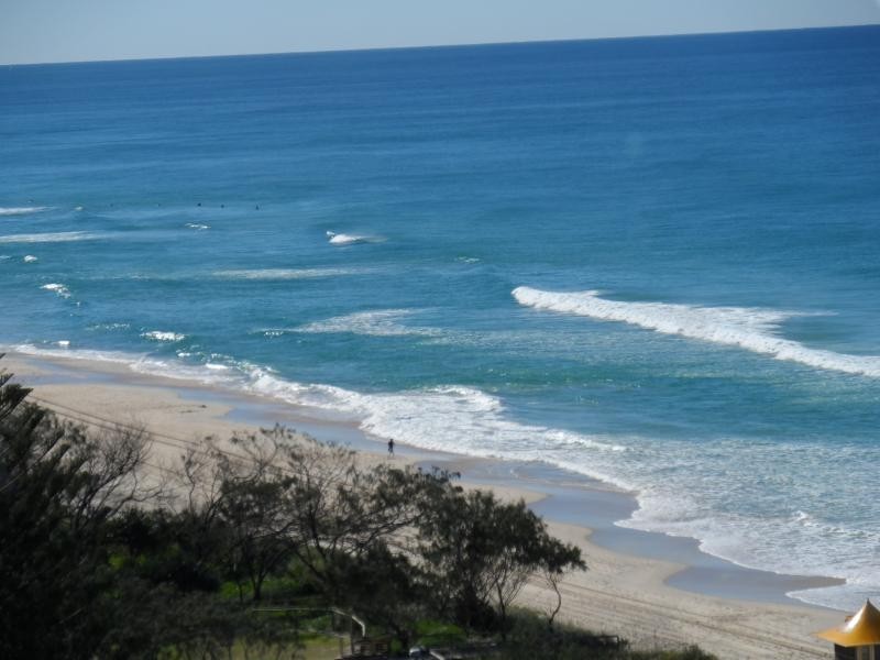 34/35  Broadbeach Bvd, Broadbeach QLD 4218