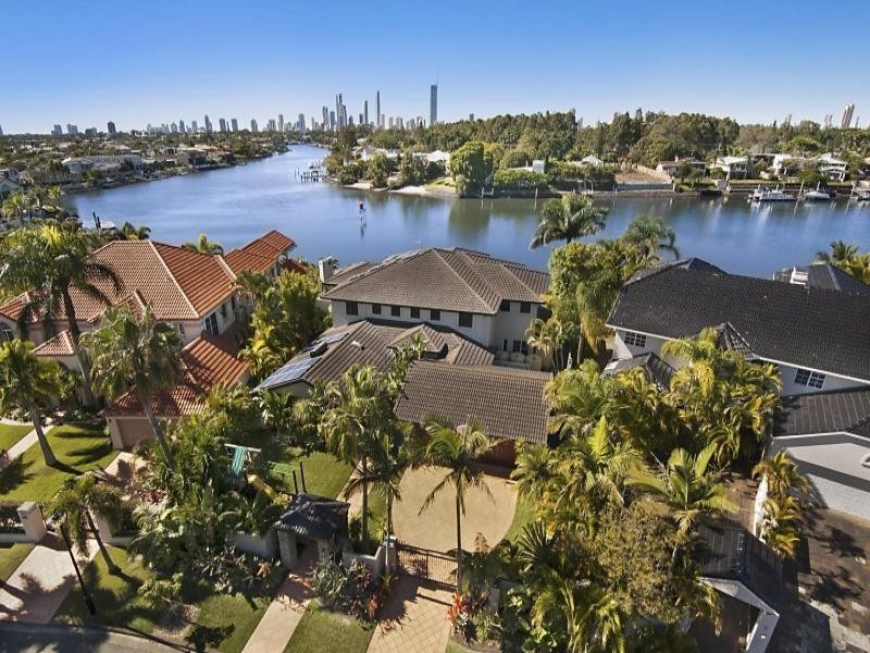 In San Remo Blvd, Sorrento QLD 4217