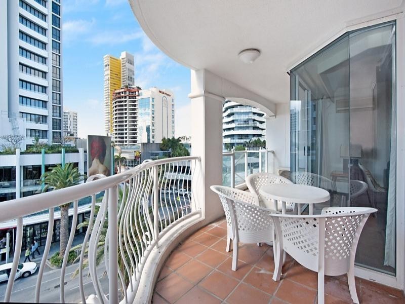 2412/90 Surf Pde, Broadbeach QLD 4218