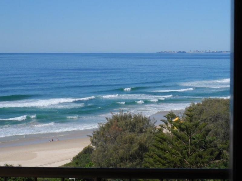 35/4 Britanna Avenue, Broadbeach QLD 4218