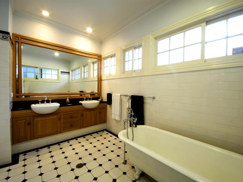 19  Wildash, Southport QLD 4215
