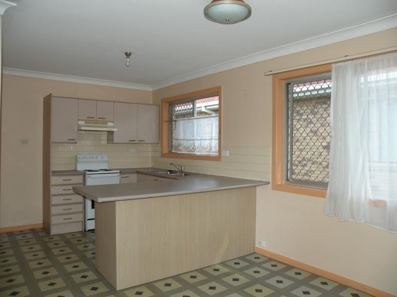 3/12 Elizabeth Ave, Broadbeach QLD 4218