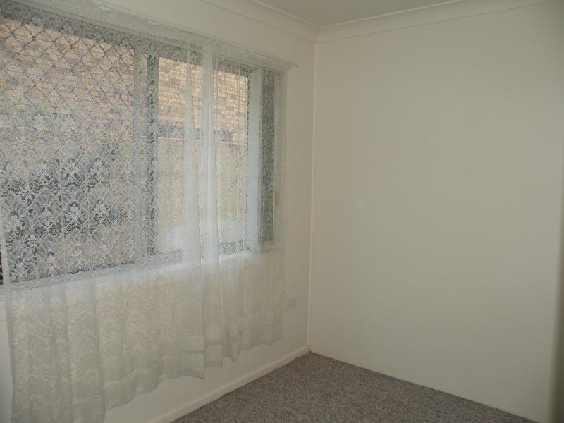 1/12 Elizabeth Ave, Broadbeach QLD 4218