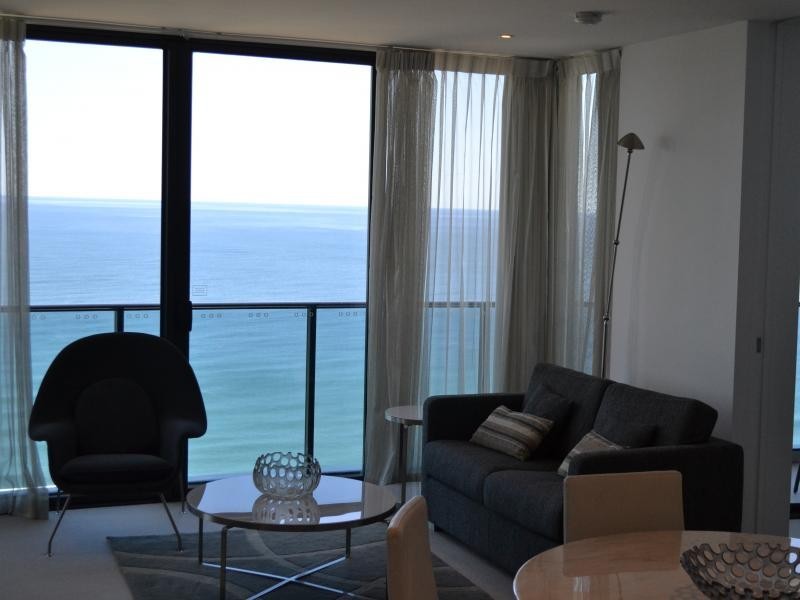 4 Charles Avenue – Oracle, Broadbeach QLD 4218