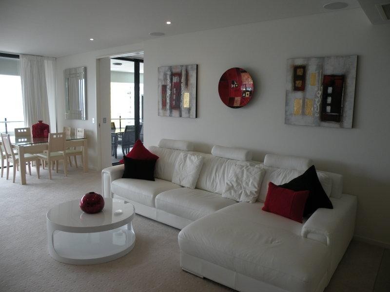 2003/89 Surf Parade, Broadbeach QLD 4218