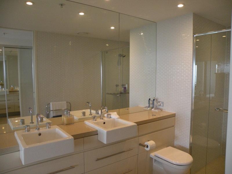 2003/89 Surf Parade, Broadbeach QLD 4218