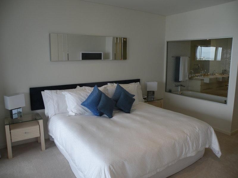 2003/89 Surf Parade, Broadbeach QLD 4218