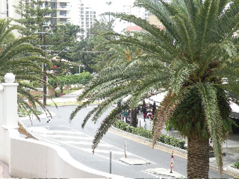 2213/24-26 Queensland Ave, Broadbeach QLD 4218