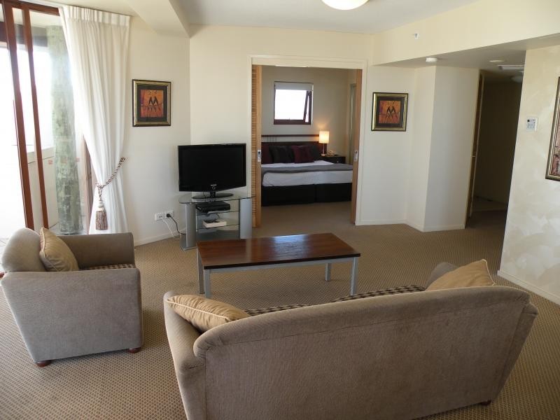 1208  /42 – 46  Surf Parade, Broadbeach QLD 4218