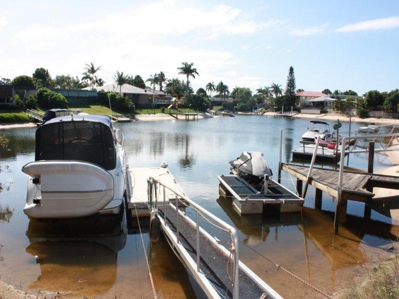 Broadbeach Waters QLD 4218