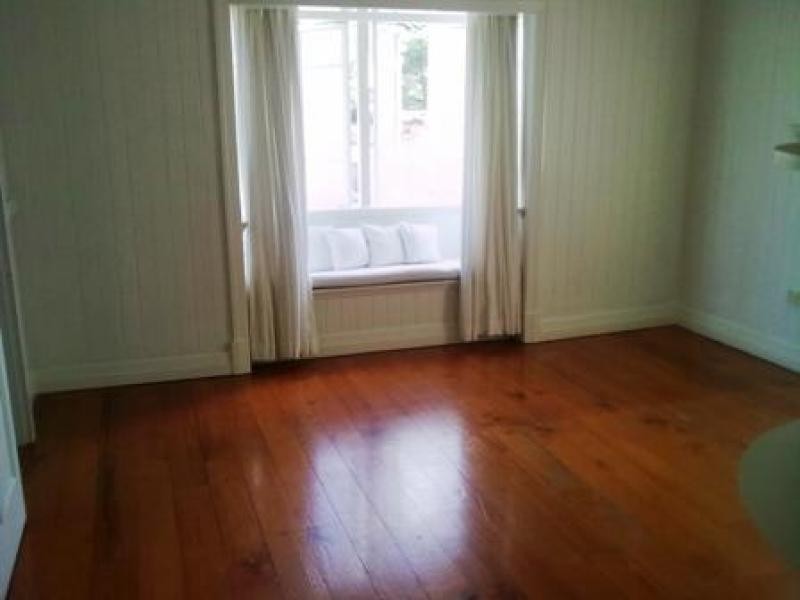 0 Headfort st, Greenslopes QLD 4120