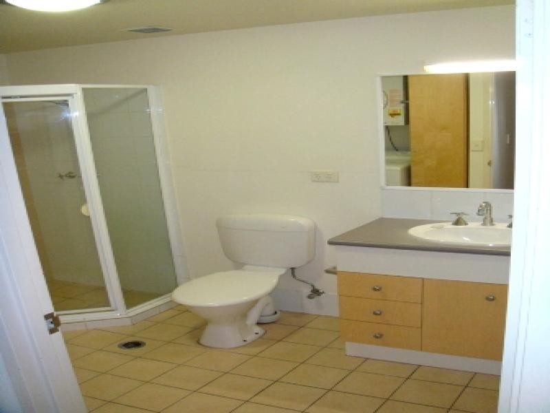 00/300 Sir Fred Schonell Drive, St Lucia QLD 4067