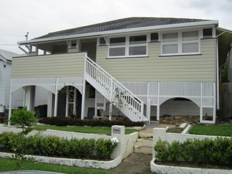 Bangalla st, Auchenflower QLD 4066