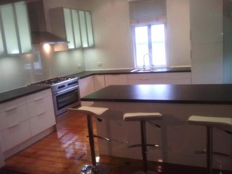 Bangalla st, Auchenflower QLD 4066