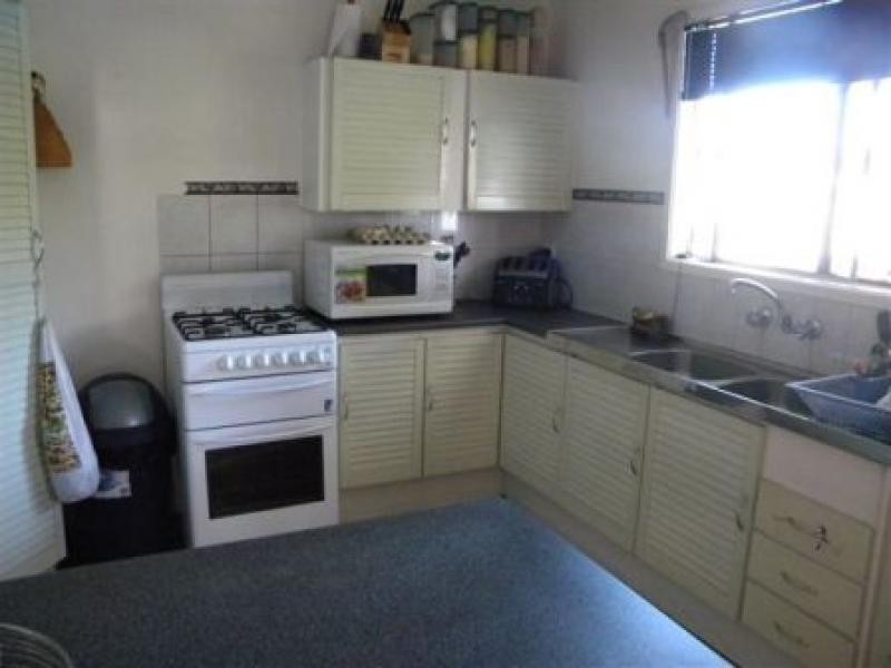 6 Jarrah st, Logan Central QLD 4114