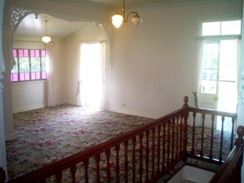 MacKay st, Windsor QLD 4030